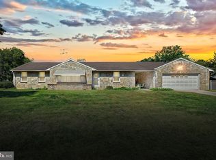 2385 Brougher Ln, York, PA 17408