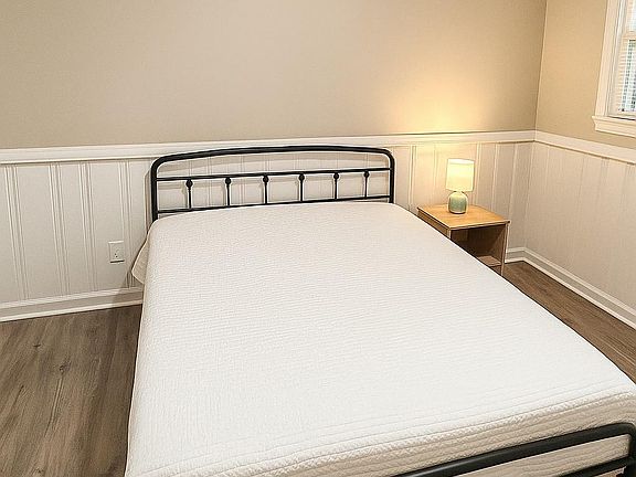 5th image of 2418 Green Forrest Dr