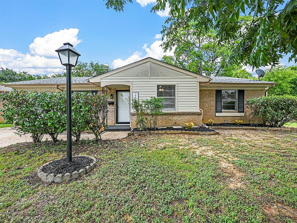 1st image of 2623 Hollandale Cir