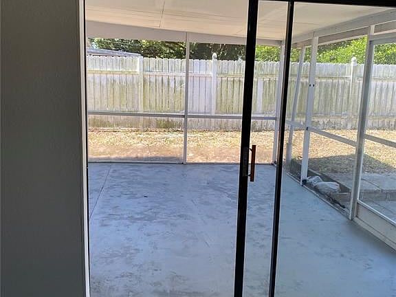 4th image of 4430 Stuart Ave