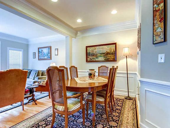 3rd image of 4636 Aspen Hill Ct