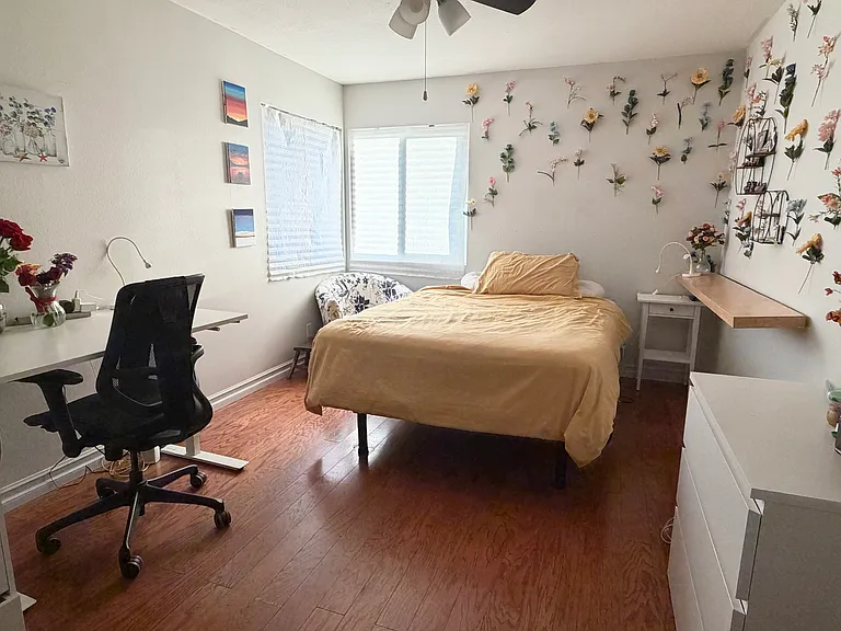 4242 Briggs Ave — Photo 10