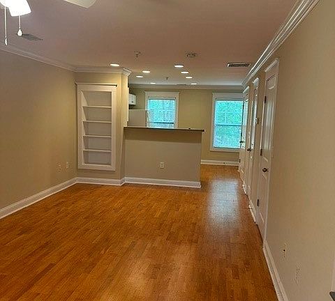 4th image of 1035 Barnett Shoals Road #424