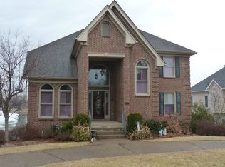 5312 River Creek Ct, Prospect, KY 40059