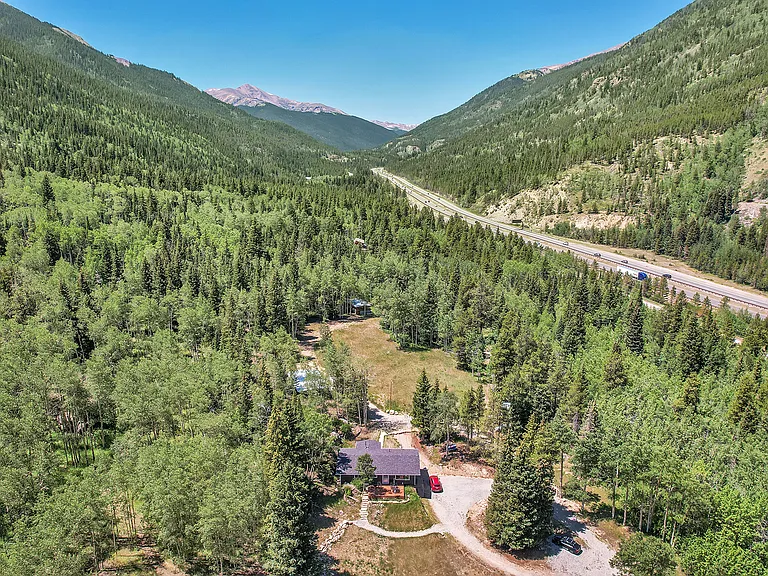 2182 Silver Valley Rd — Photo 33