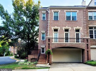 9501 Millgate Pl, Burke, VA 22015