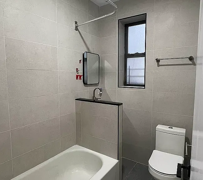 545 W 125th St #32 — Photo 5