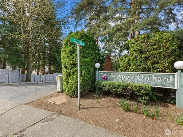 14130 SE 17 Place #C3, Bellevue, WA 98007