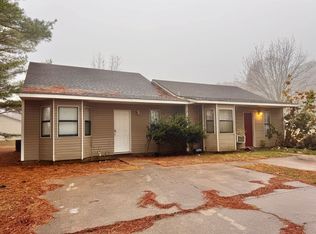 222 Quail Valley Dr, Batesville, AR 72501