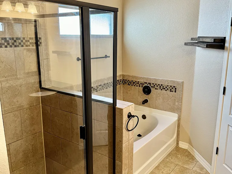 14741 Bobby Joe Hill Dr — Photo 6
