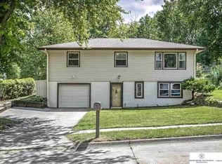 9429 Fowler Ave, Omaha, NE 68134