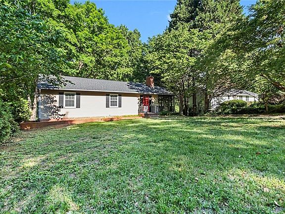 3rd image of 336 Lawndale Dr