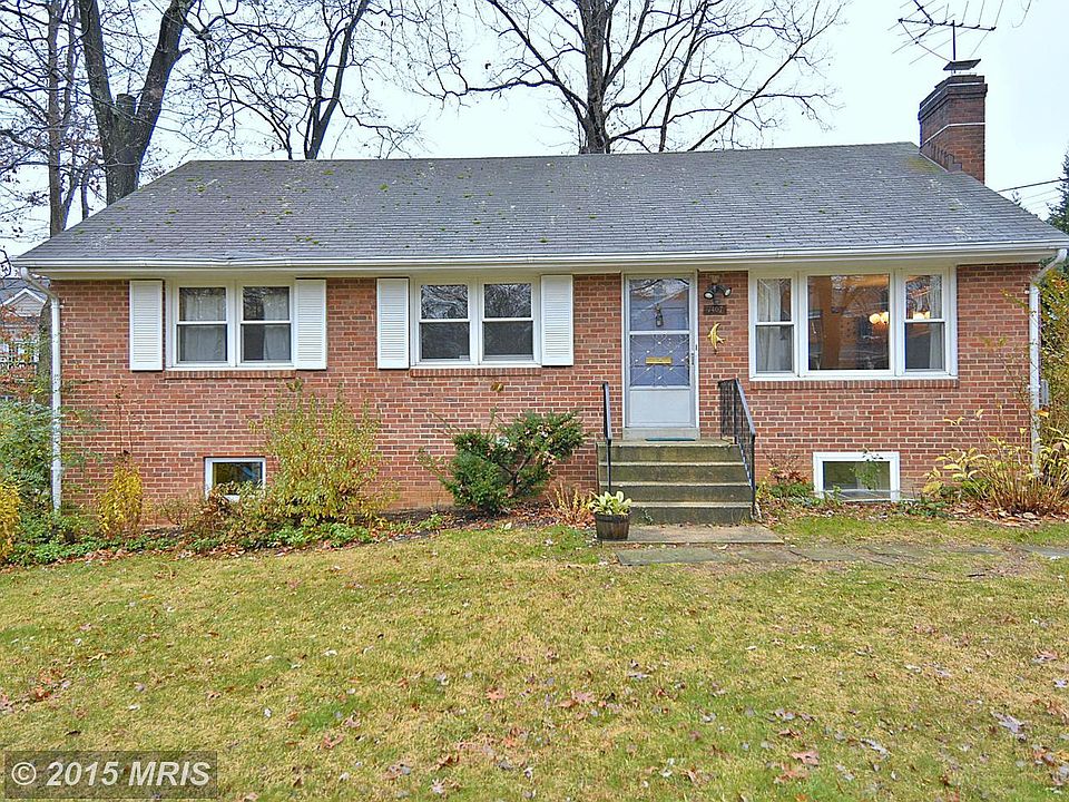 1st image of 7407 Chester Dr