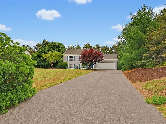 4th image of 295 Raymond Rd