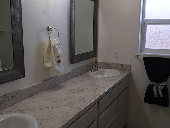 5th image of 3655 N Lomita St
