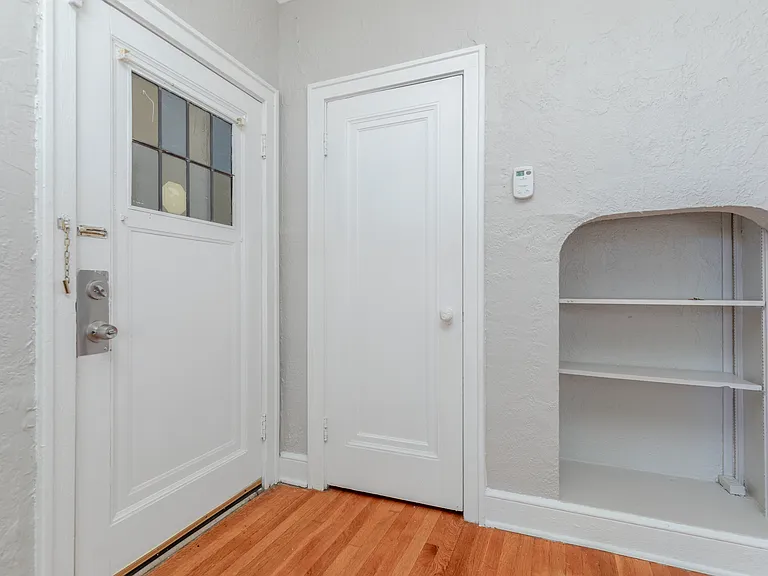 7234 Amherst Ave #1W — Photo 6