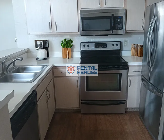 7340 Westpointe Blvd #334 — Photo 5