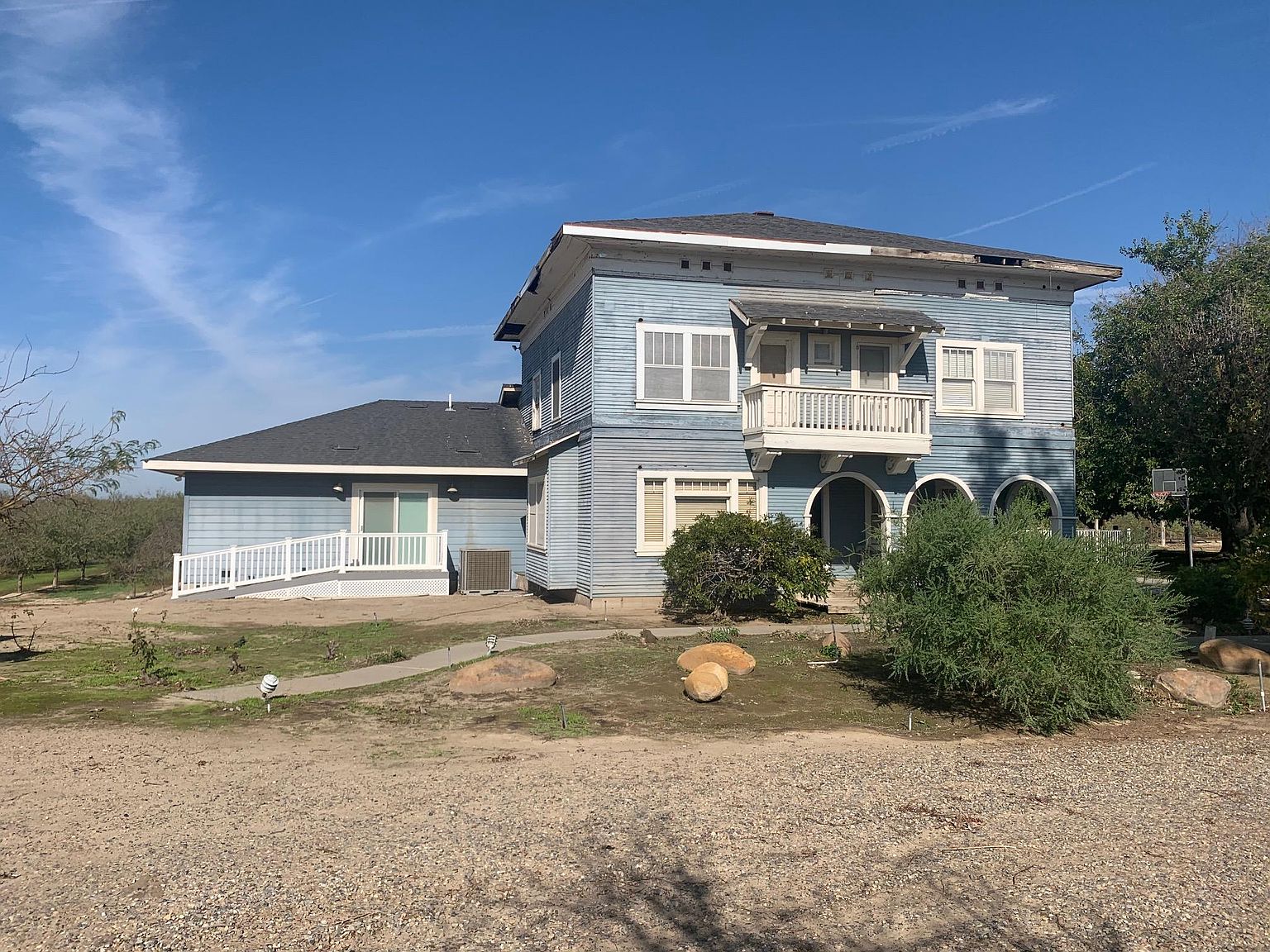 4111 N Lake Ave, Kerman, CA 93630 Zillow