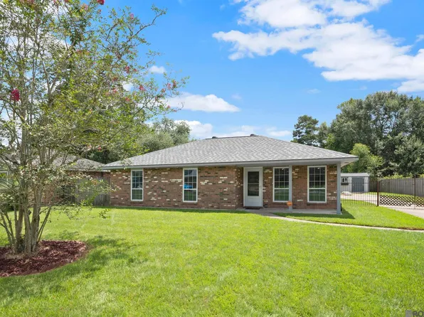 9168 Shadow Bluff Ave, Denham Springs, LA 70726