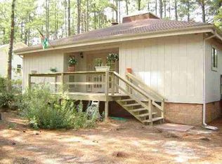 540 Longleaf Dr SW, Pinehurst, NC 28374