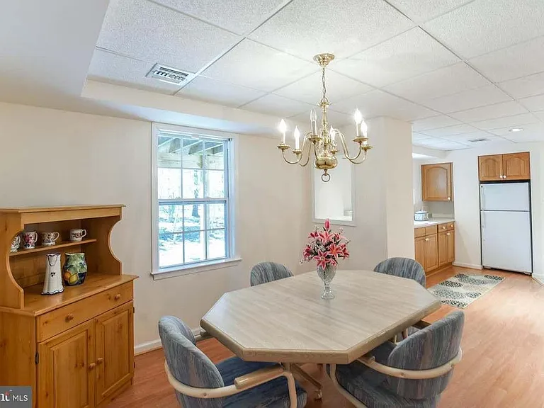 9720 Holloway Hill Ct — Photo 15