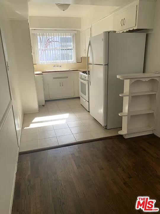2 bed, 2.0 bath, 1300 sqft, $2,650 — Photo 4