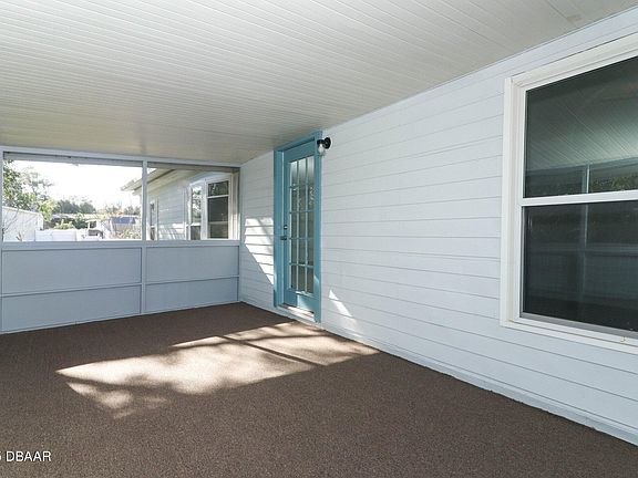 5th image of 739 Indian Hill Dr