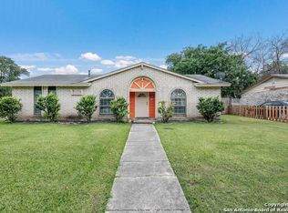 315 Royal Dr, Converse, TX 78109