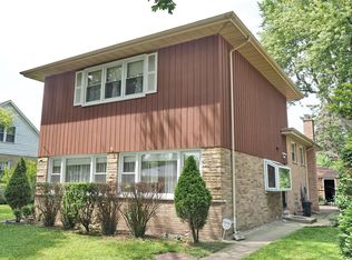 7524 Kedvale Ave, Skokie, IL 60076
