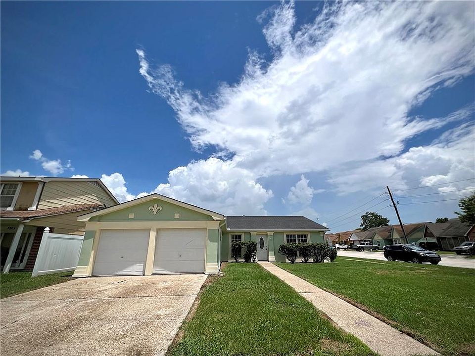 1st image of 3800 Redbud Ln