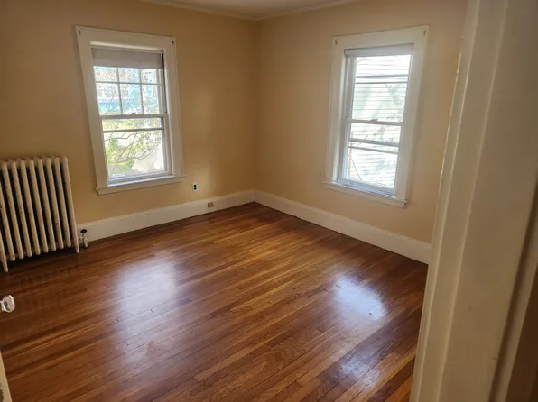 106 Elm St, Belmont, MA 02478