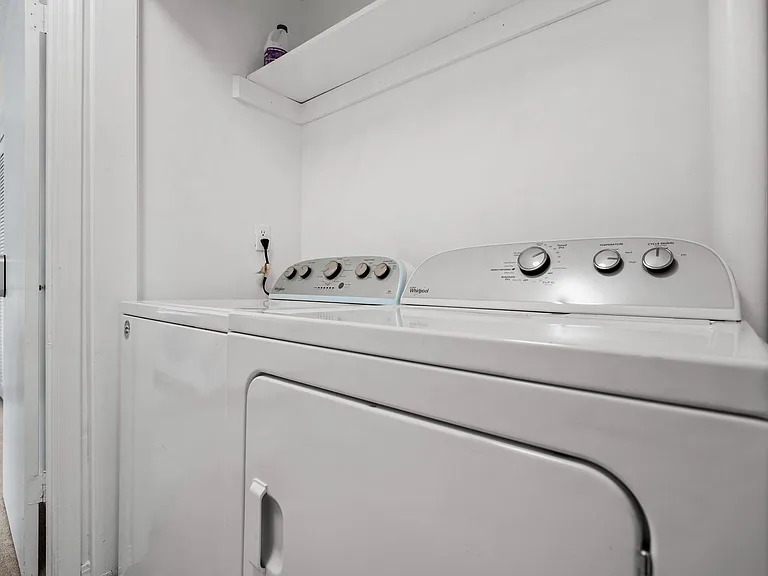 Free in-unit washer/dryer