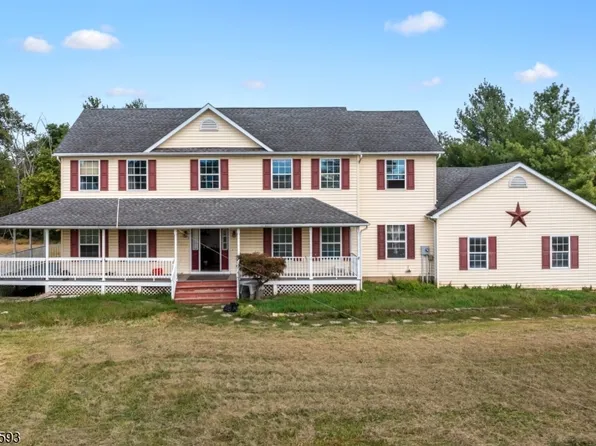 22 Biser Rd, Delaware Twp., NJ 08822