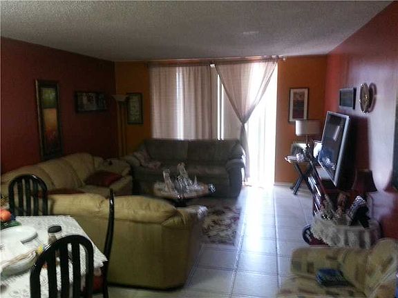 2nd image of 6950 Miami Gardens Dr APT 2-505