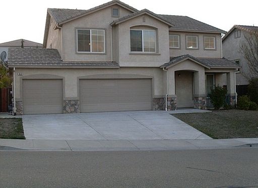 1st image of 3558 Lovebird Way