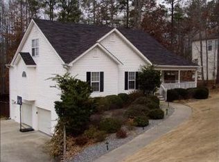 7415 Blueberry Ln, Cumming, GA 30040