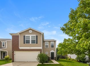 8275 S Firefly Dr, Pendleton, IN 46064