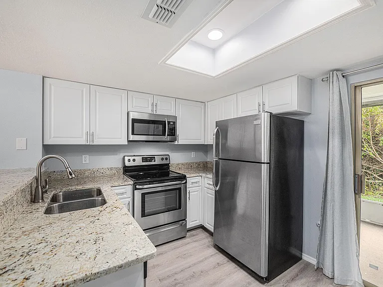 2183 Fox Chase Blvd — Photo 13