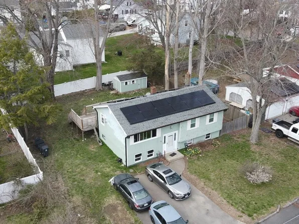 63 Willie St, Haverhill, MA 01832