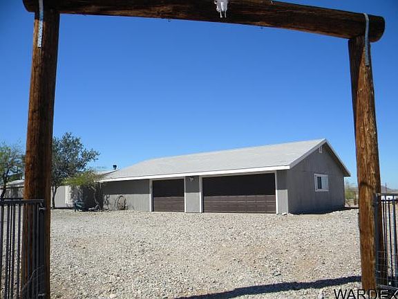 3rd image of 7543 N Wagon Wheel Dr