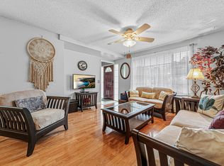 820 Fairview Ave N, Saint Paul, MN 55104