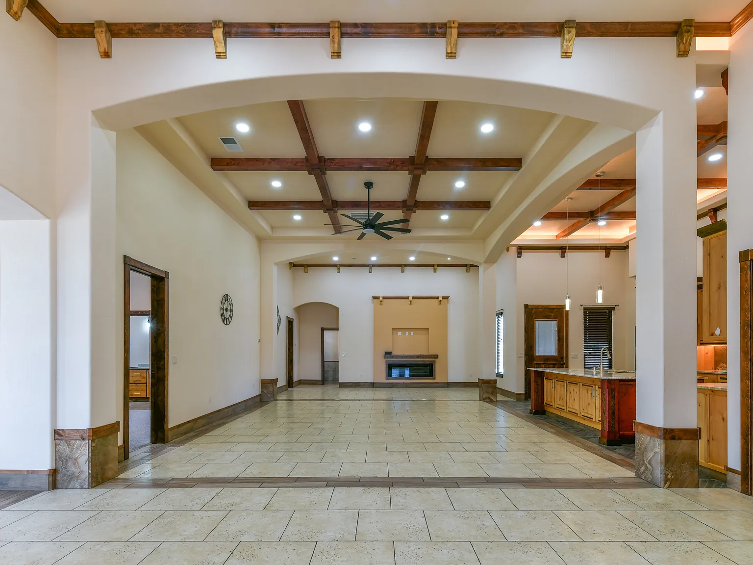 8024 Canoncito Drive - 1 — Photo 2