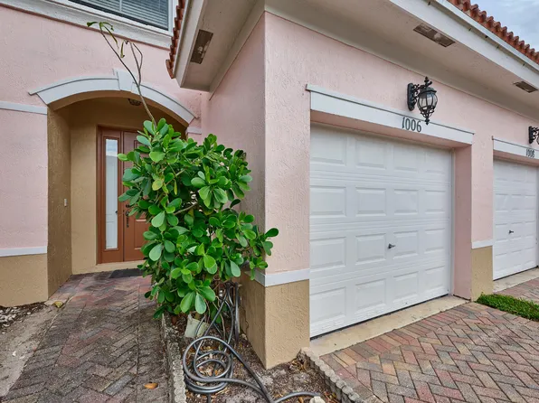 1006 Seminole Palms Drive, Greenacres, FL 33463