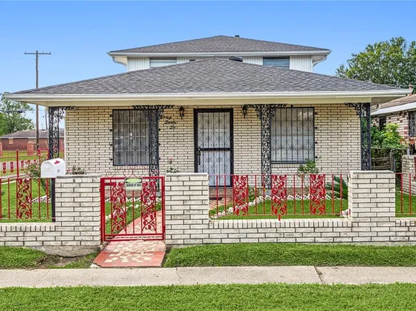 1676 Plaza Dr, Marrero, LA 70072