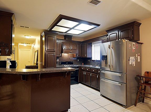 5th image of 3405 N Cognac Dr
