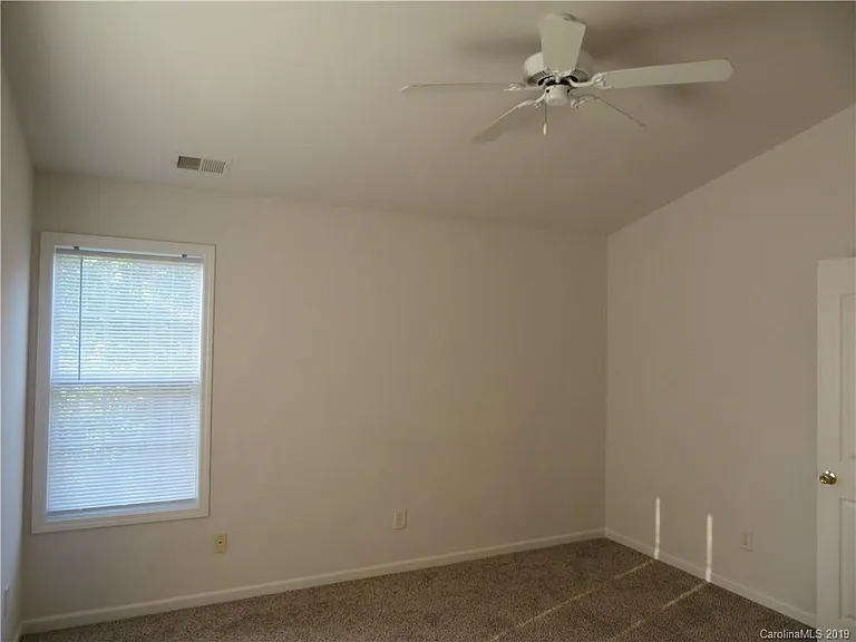 6206 Ginkgo Ln — Photo 9