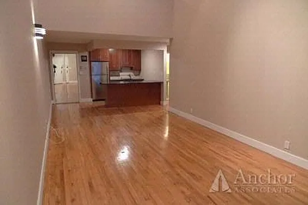Rented by Anchor Associates | media 23