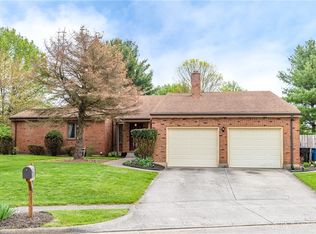 1334 Ridge Rd, Wilmington, OH 45177