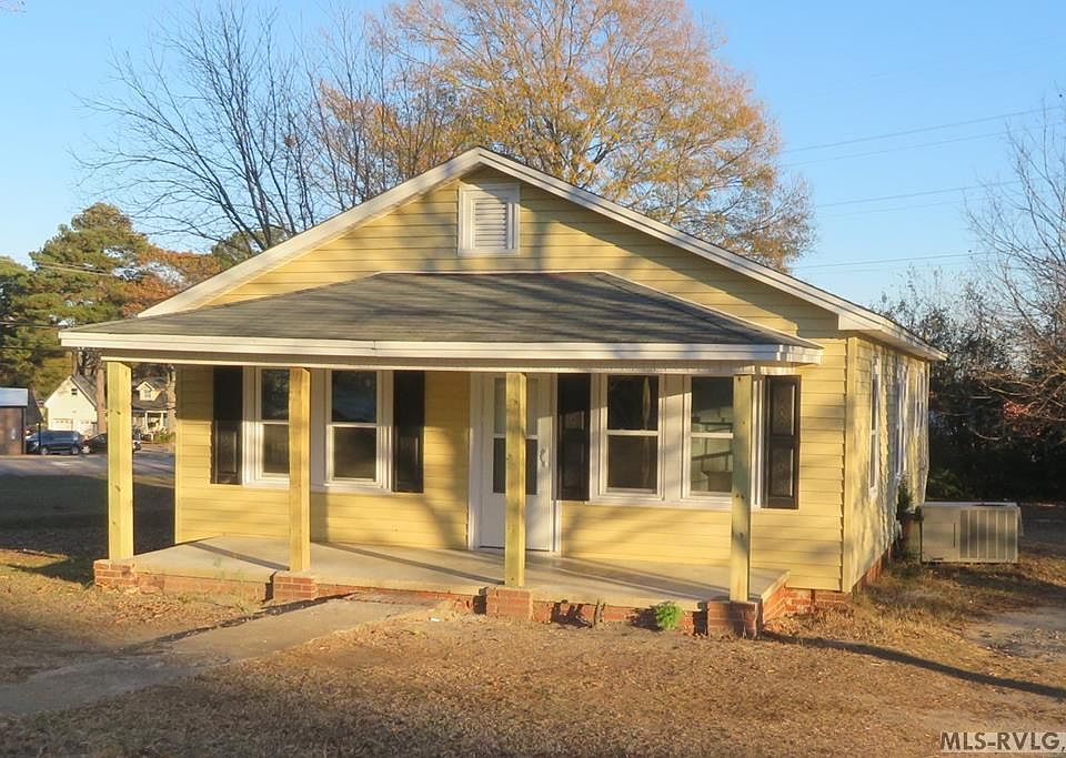 1st image of 1008 Carolina St