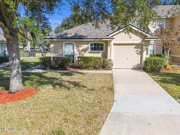 3rd image of 1870 GREEN SPRINGS Circle #A